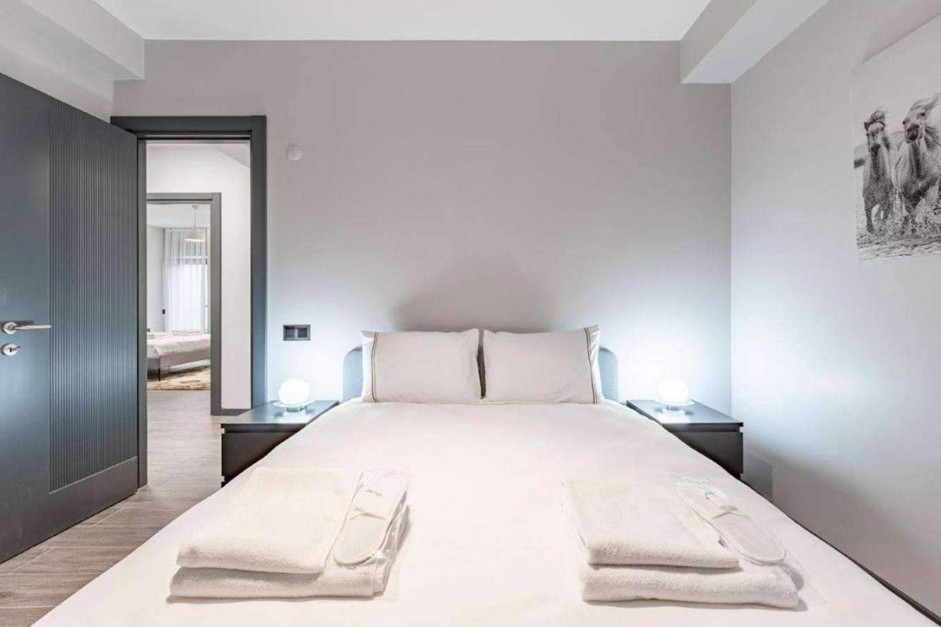 Daire Brand New Duplex Wparking 2bd2bath #336 İstanbul