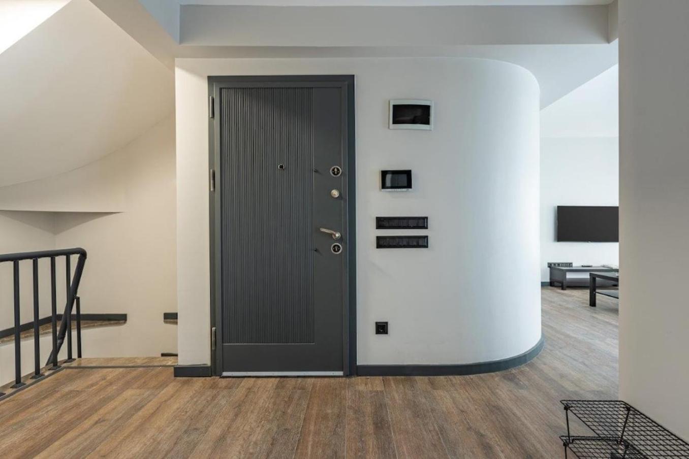 Brand New Duplex Wparking 2bd2bath #336 Daire *
